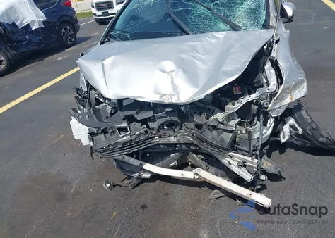 2016 Toyota Prius Two z USA, uszkodzony, nr VIN JTDKBRFU5G3510452